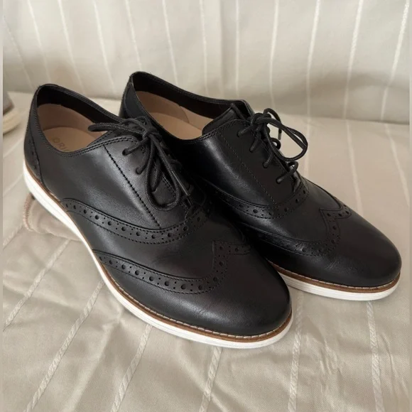 Cole Haan Black Leather Lace-Up Loafers - Picture 1 of 6